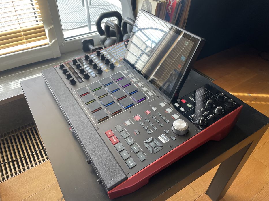 Akai MPC X (SSD 500gb + pro pack + instruments collections + flavor pro +...) OKAZJA!
