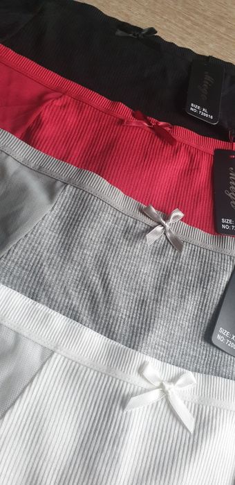 4×Damskie majtki figi XL wygodne