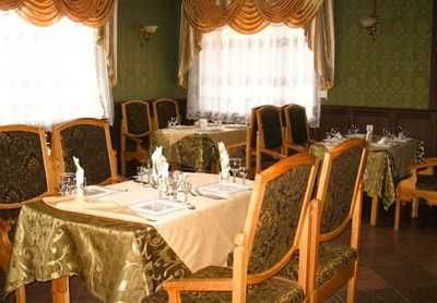 Терміновий продаж готелю з клієнтською базою. Татарів