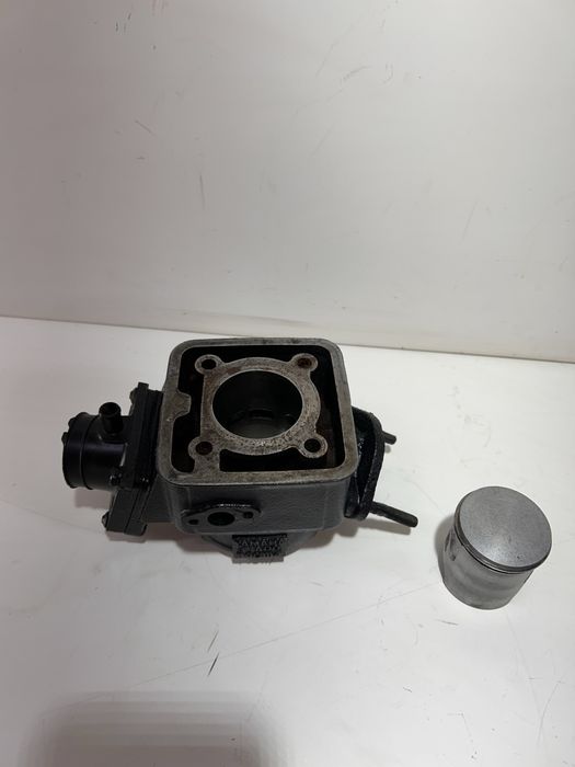Cylinder+tlok yamaha dt 80 lc 53v sprawny