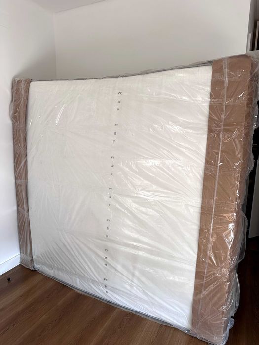 Colchão VATNESTRÖM 180*200 Novo