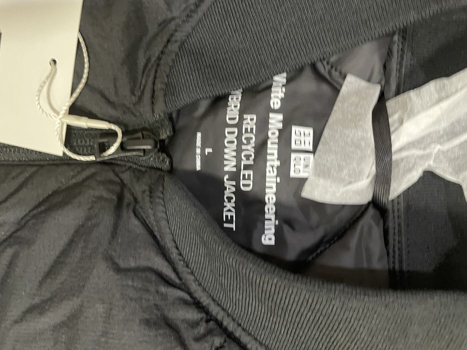 Бомбер японського бренду Uniqlo