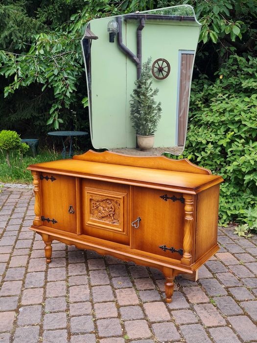 Stylowa toaletka Komoda z lustrem