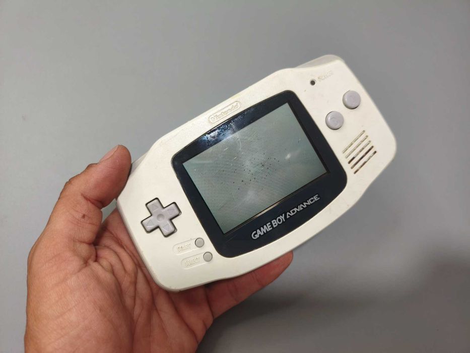 Gameboy Advance Branco