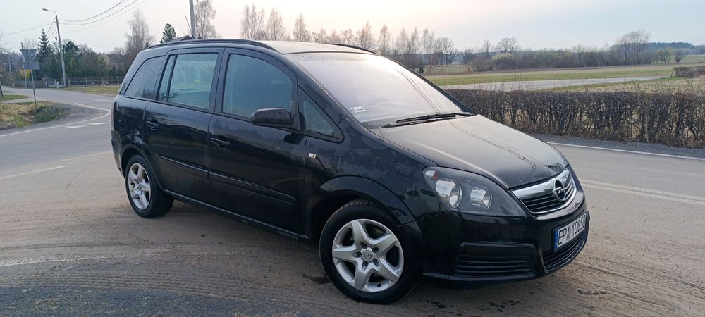 Opel Zafira B 1.9cdti 120KM Ciężarowy  VAT1