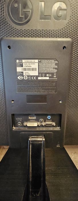 Monitor 24 całe LG Flatron