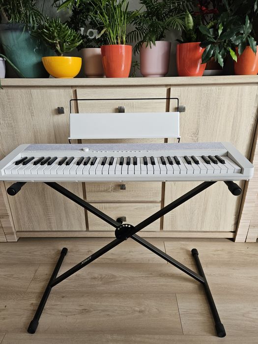 Keyboard Casio CT-S1 Biały ze stojakiem
