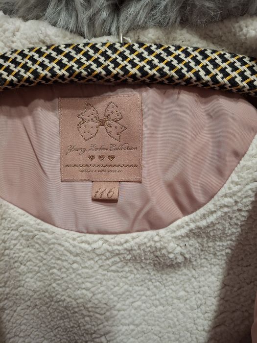 Куртка для дівчинки