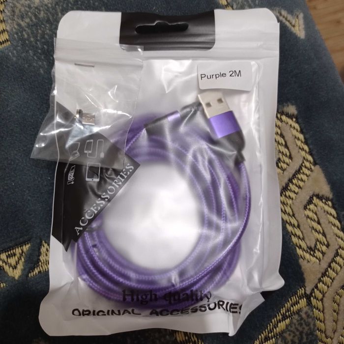 Разные зарядные шнуры