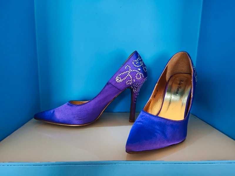 Fioletowe buty szpilki na obcasie diamenciki 39