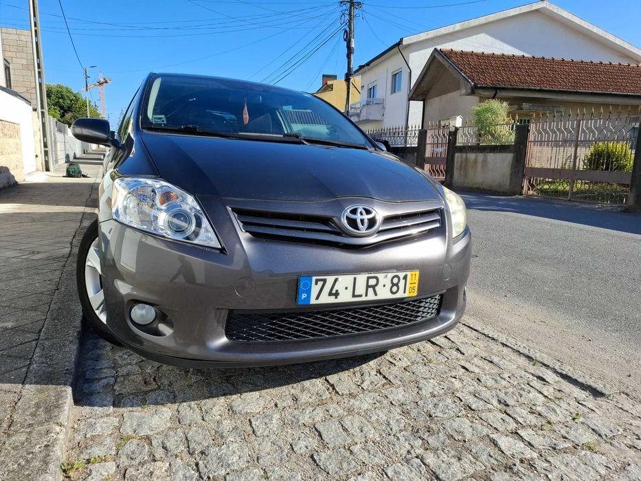 Toyota Auris 1.4 D4D, gasóleo, comercial