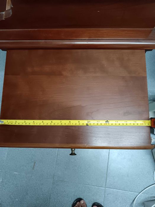 Secretaria com rodas