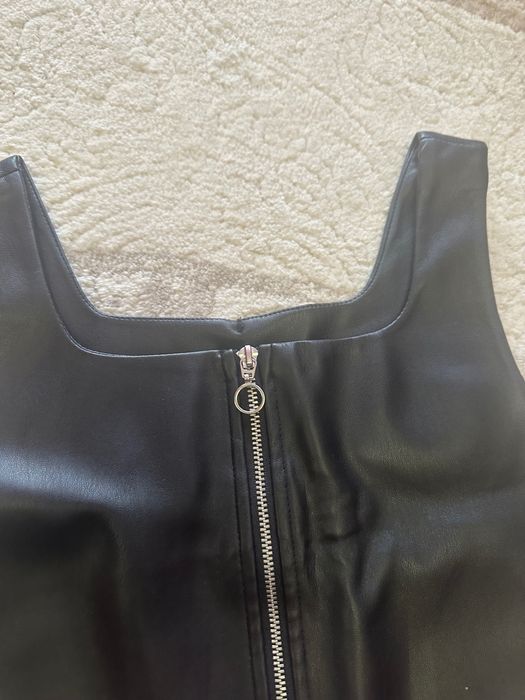 Дитячий світ( продам сарафан з еко шкіри на дівчинку 8р)