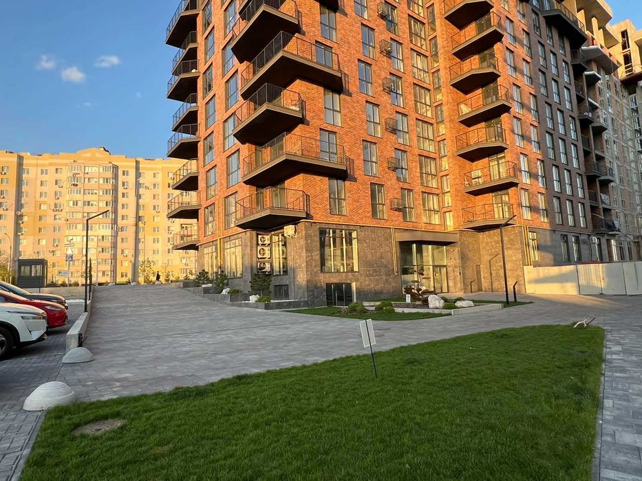 Продаж 2к квартири 77.4 кв. м., ЖК Dream Lake, Вінниця
