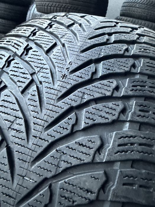 Шини резина 315/40/21 + 275/45/r21 Nokian разноширокий комплект зимні