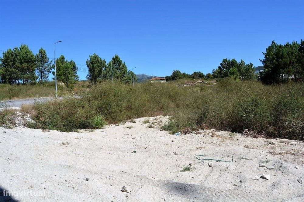Lote p/ Moradia - Monsul — Verim, Friande E Ajude, Braga