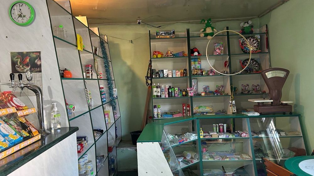 Діючий магазин від власника з усім товаром, обладнанням та документами