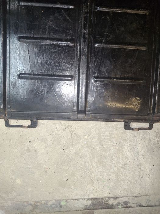 Крышка запаски Иж Комби