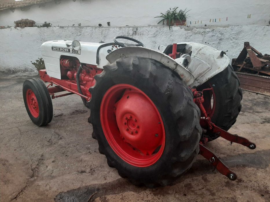 Trator David Brown 885 + Fresa