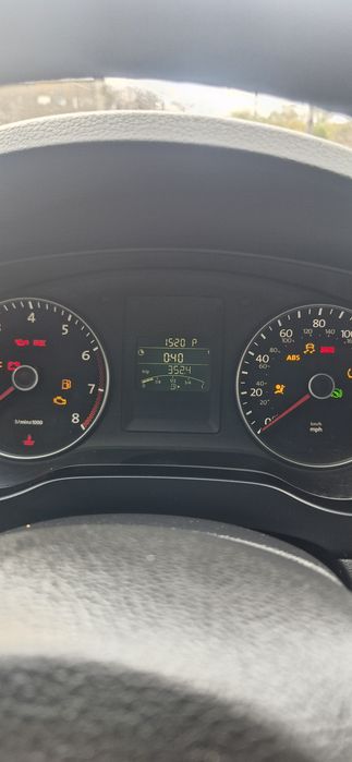 Приборна панель джета 6 дорест