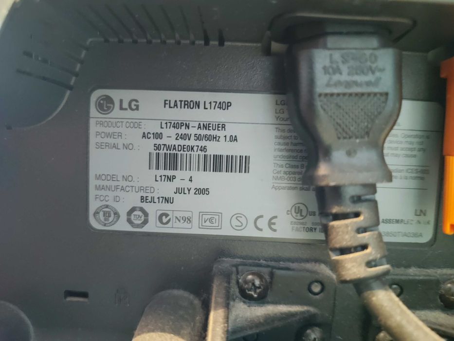 Monitor LG Flatron L1740P