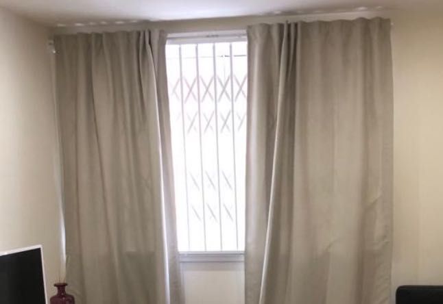 2 Grades de segurança tipo lagarta em aço lacas de branco/extensíveis