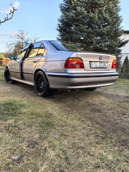 Bmw E39 3.5 Automat sedan