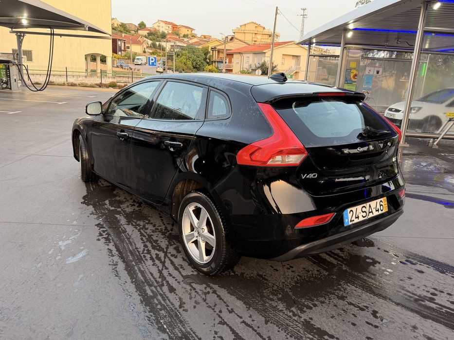 Volvo v40 2.0 diesel