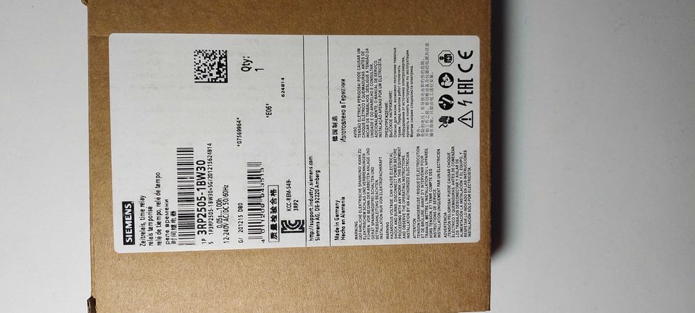 Реле часу SIEMENS 3RP2505-1BW30 TIME DELAY RELAY, DPDT, 5A, 240V