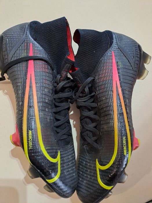 Бутси Nike футбольні 39р.