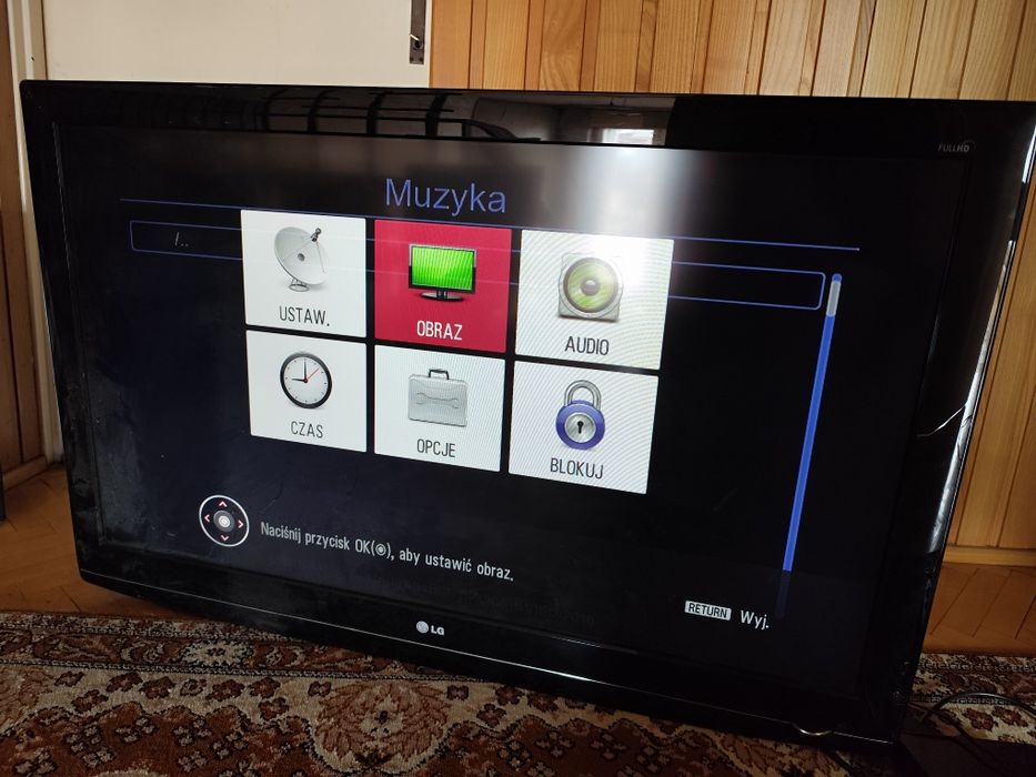 Telewizor marki LG  47LG5000