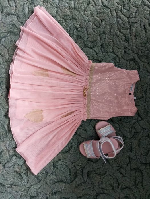 Sukienka buciki komplet dla dziewczynki 92