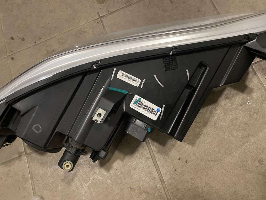 Фара ліва Tesla Model S 2012-2015 до рест