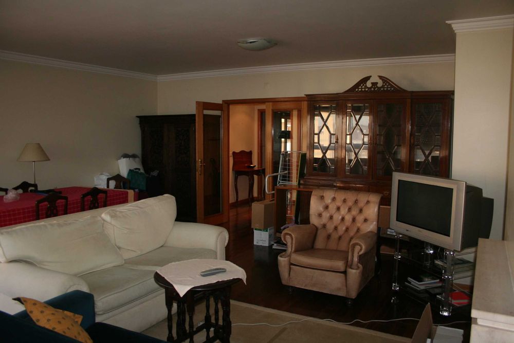 Quarto individual a 100 m do CHUC, em Coimbra