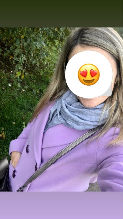 Пальто жіноче бузкового кольору