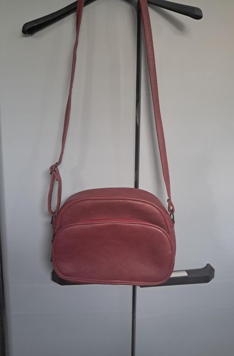 Bolsa de ombro de senhora