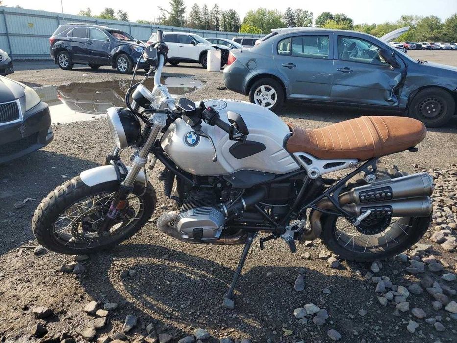BMW r nine t scrambler 2017