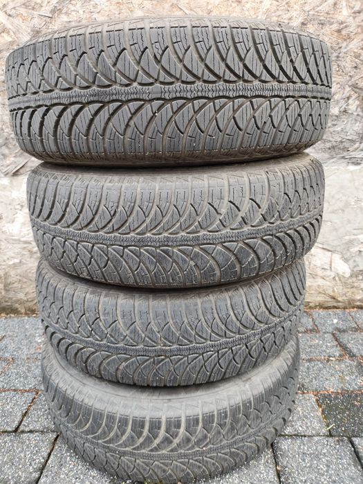 Koła z oponami zimowymi r15