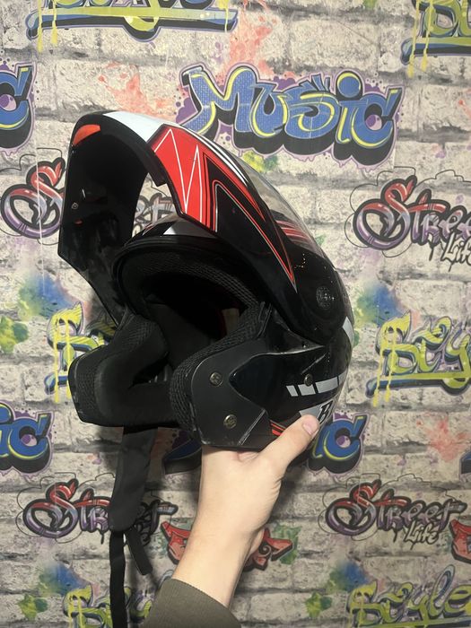 Продам шлем трансформер (М)