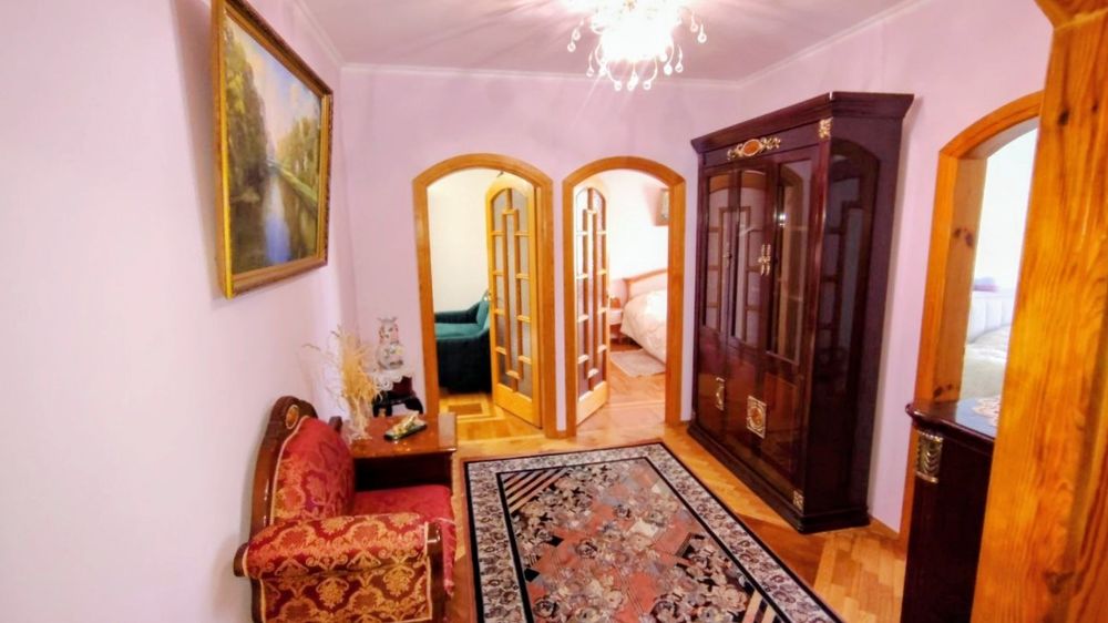 Квартира на м-ві Таращанський.Працюємо з держпрограмами та Є-відновлен