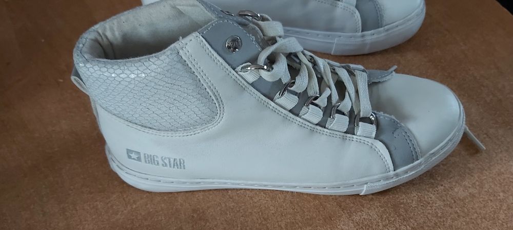 Big Star 38 white Star super wygodne piękny stan