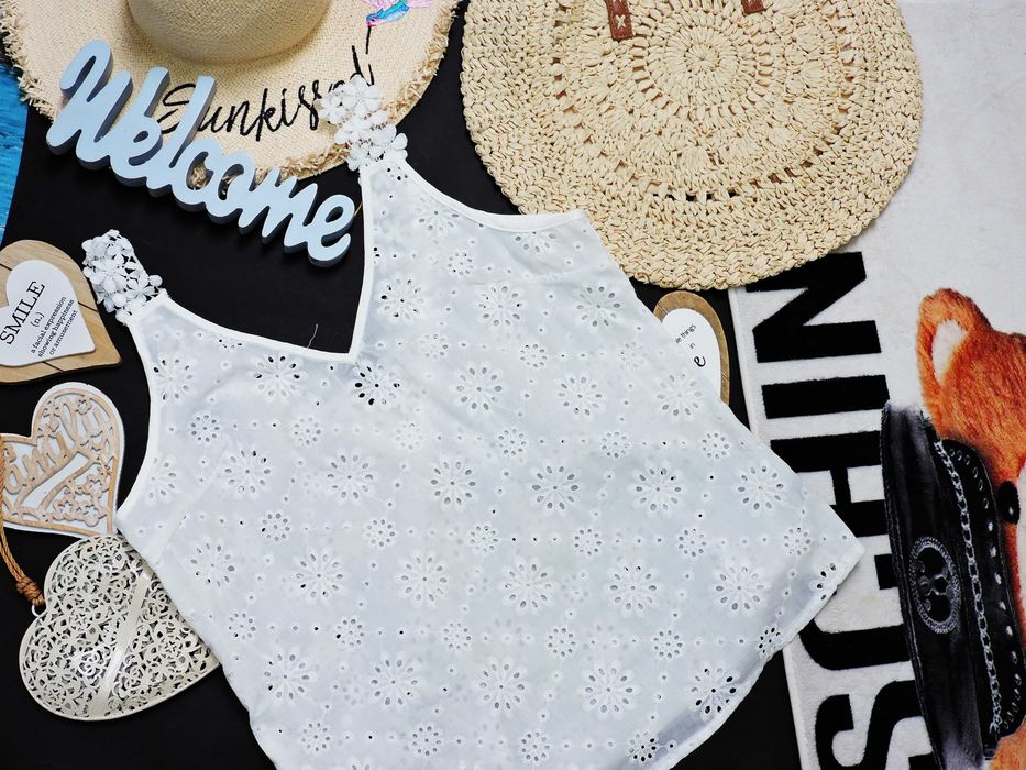 Shein  biały top ażur boho angielski hafty tył serek 40/42