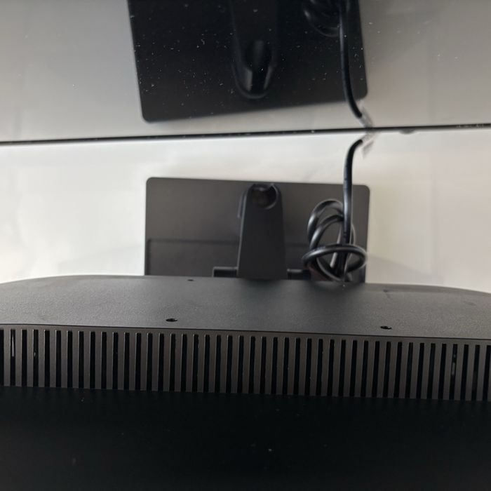 Vendo ecran de pc ThinkVision blacklight 22