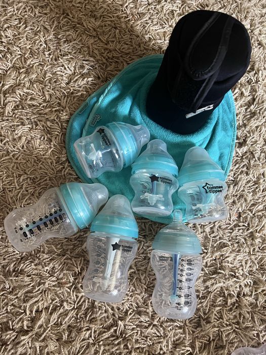 Tommee Tippee соска, пустушка, термосумка, слюнявчик.