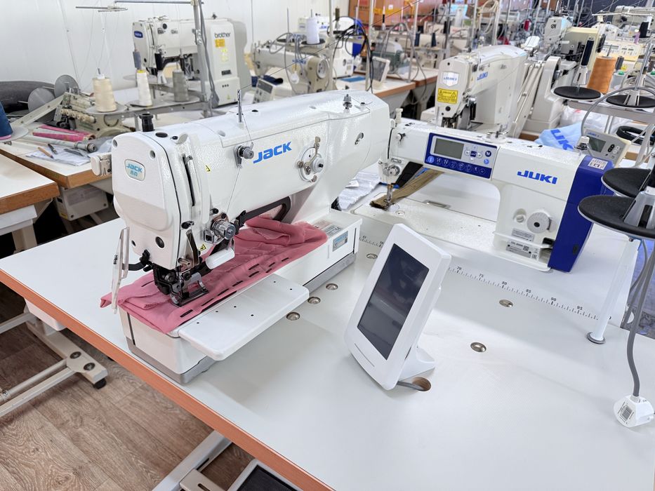 Dziurkarka elektroniczna bieliźniana Jack JK-T1790BS-2 Nowa servo 230V