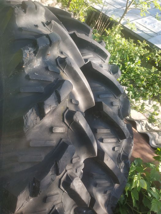 МТЗ двигун.міст.балка.мотор дойцьД144.Д21. колеса 12.4R46.тракі т70