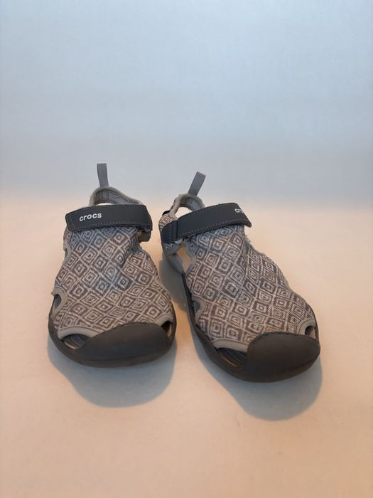 Капці для води від crocs