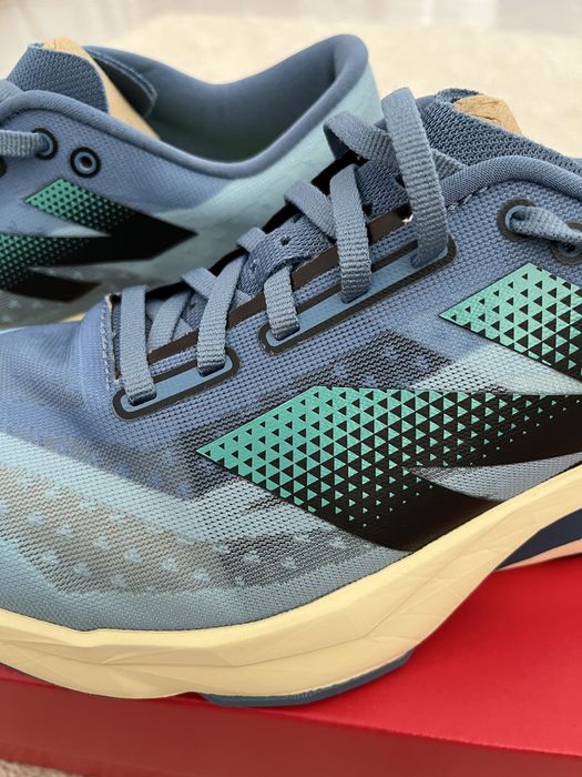 New Balance Rebel v4