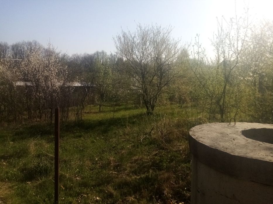 Продається дачна ділянка біля міста