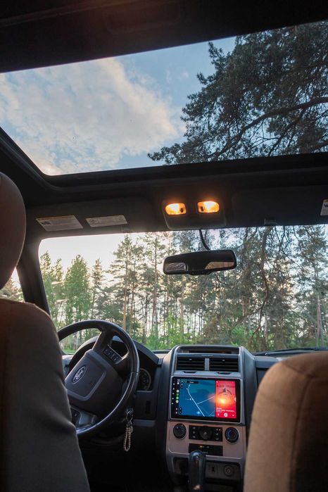 Автомобіль Ford Escape 2011